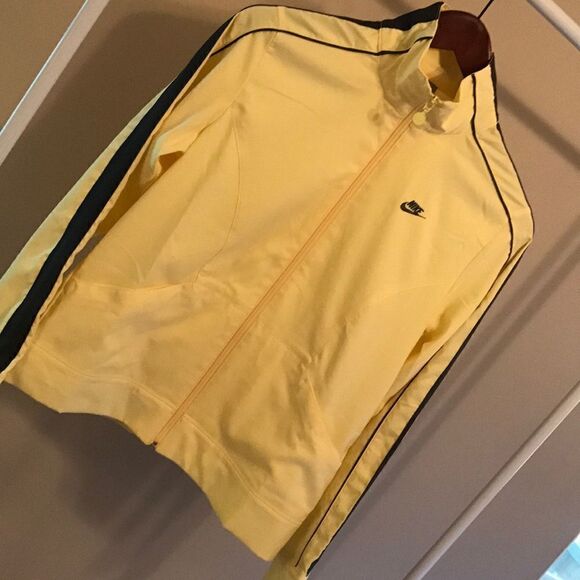 NIKE DRI FIT Yellow and Grey Warm Up Jacket - Sz S - Picture 3 of 8